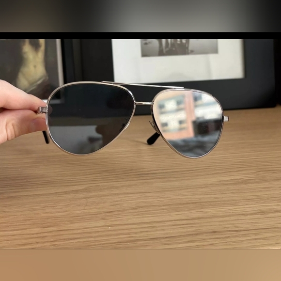 Aviator saint laurant sunglasses - Picture 4 of 7